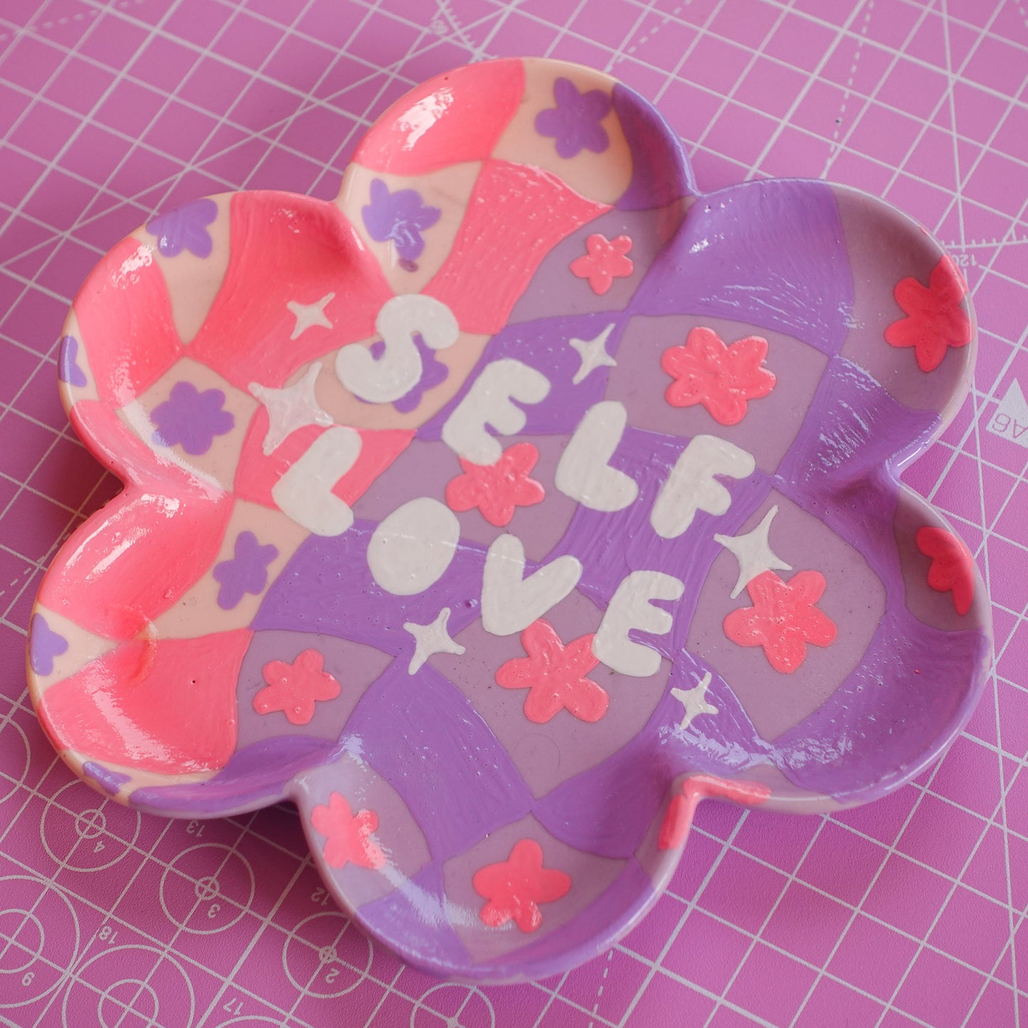 Self Love Checkerboard Flower Trinket Tray ✨