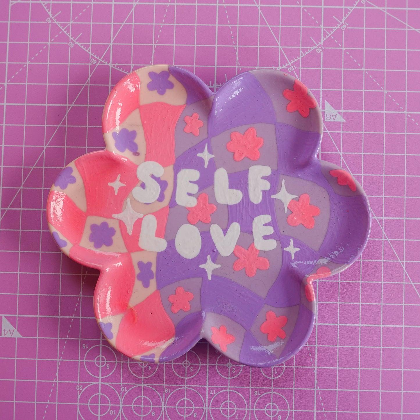 Self Love Checkerboard Flower Trinket Tray ✨